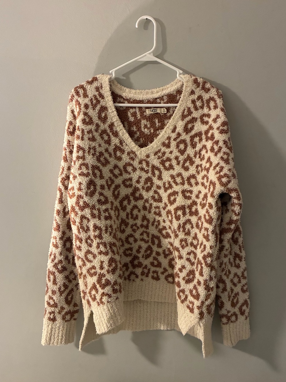 UGG Cecilia Women's Leopard V-Neck Sweater in Cream & Brown